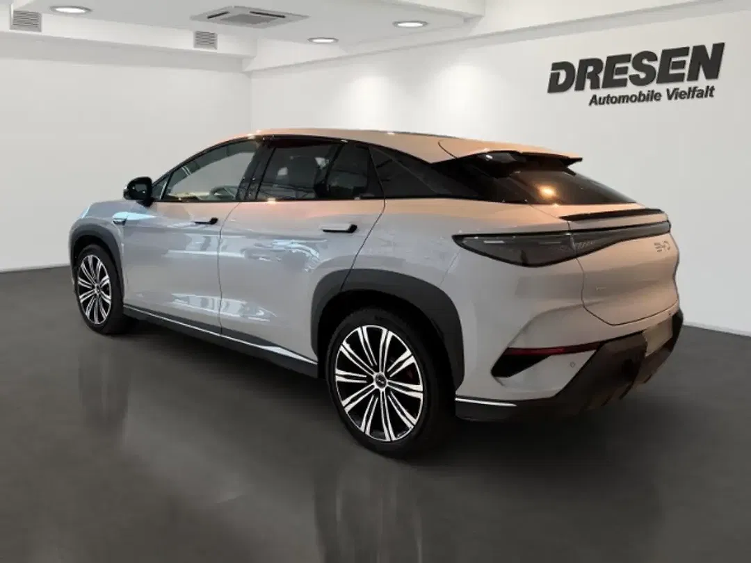 BYD Sealion 7 AWD Design - Thumbnail 3