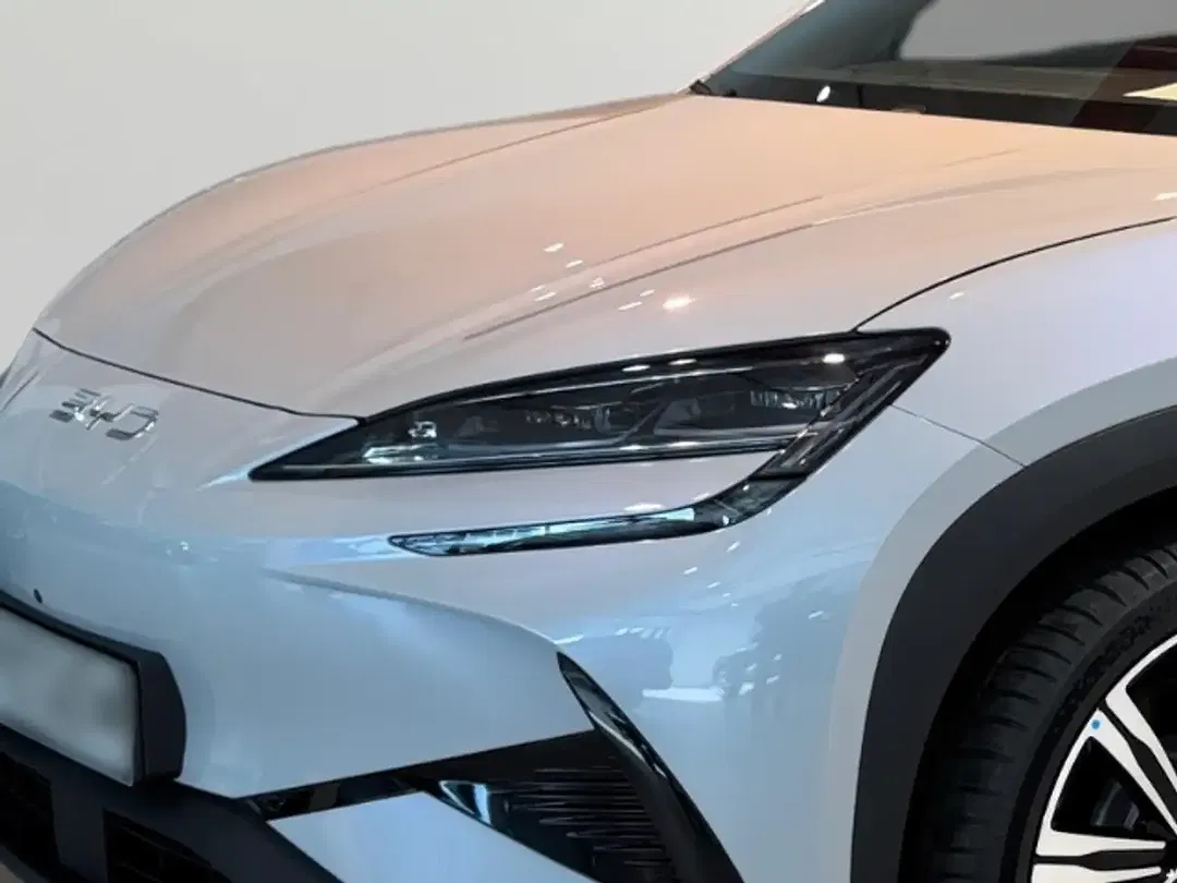 BYD Sealion 7 AWD Design - Thumbnail 4