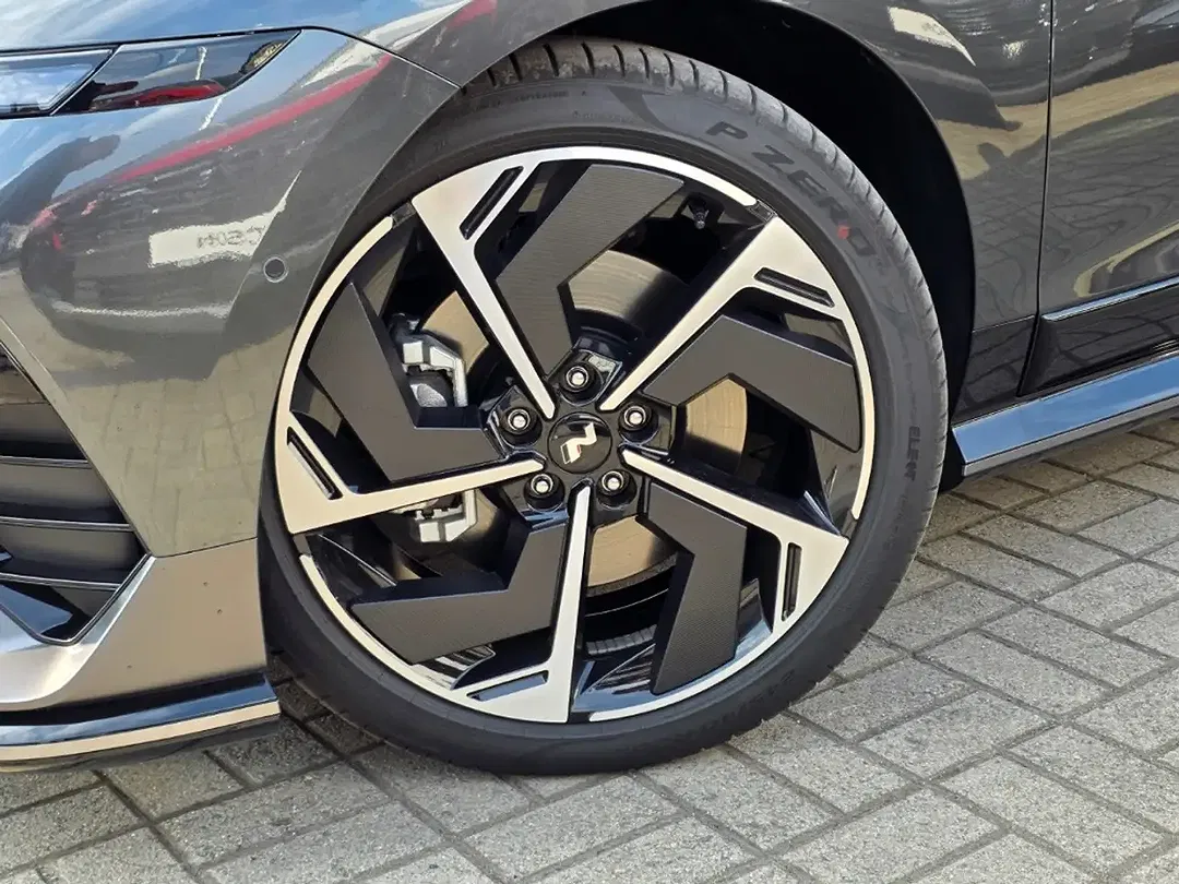 Hyundai IONIQ 6 4WD N Line X - Thumbnail 5