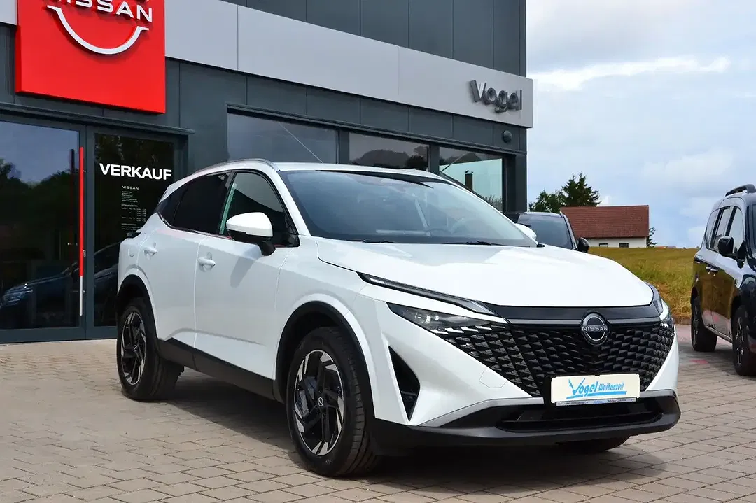 Nissan Qashqai 1.3 DIG-T MHEV N-Connecta - Thumbnail 4