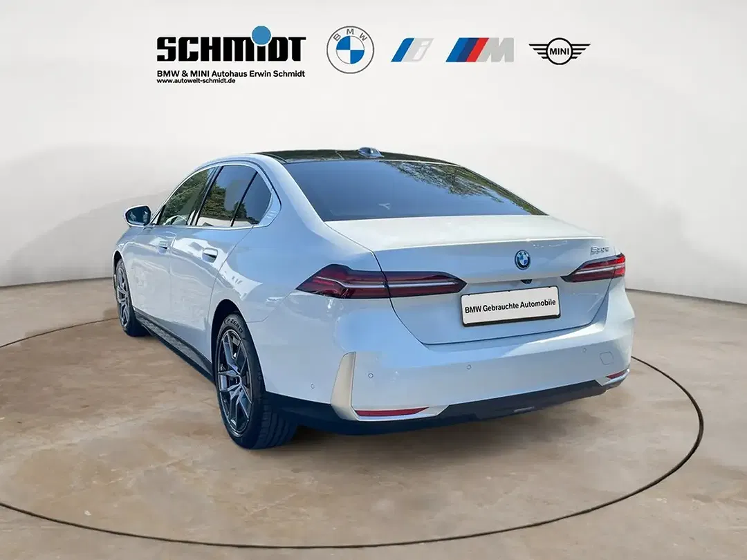 BMW 530 - Thumbnail 3