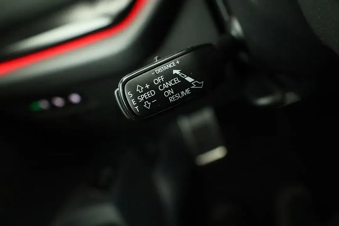 Skoda Octavia 2.0 TSI DSG vRS Combi - Thumbnail 10