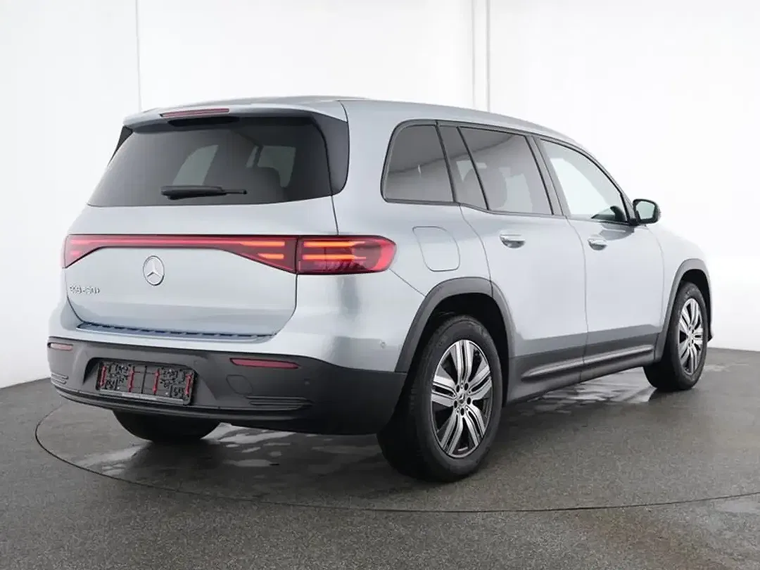 Mercedes-Benz EQB 250 EQ Night - Thumbnail 3