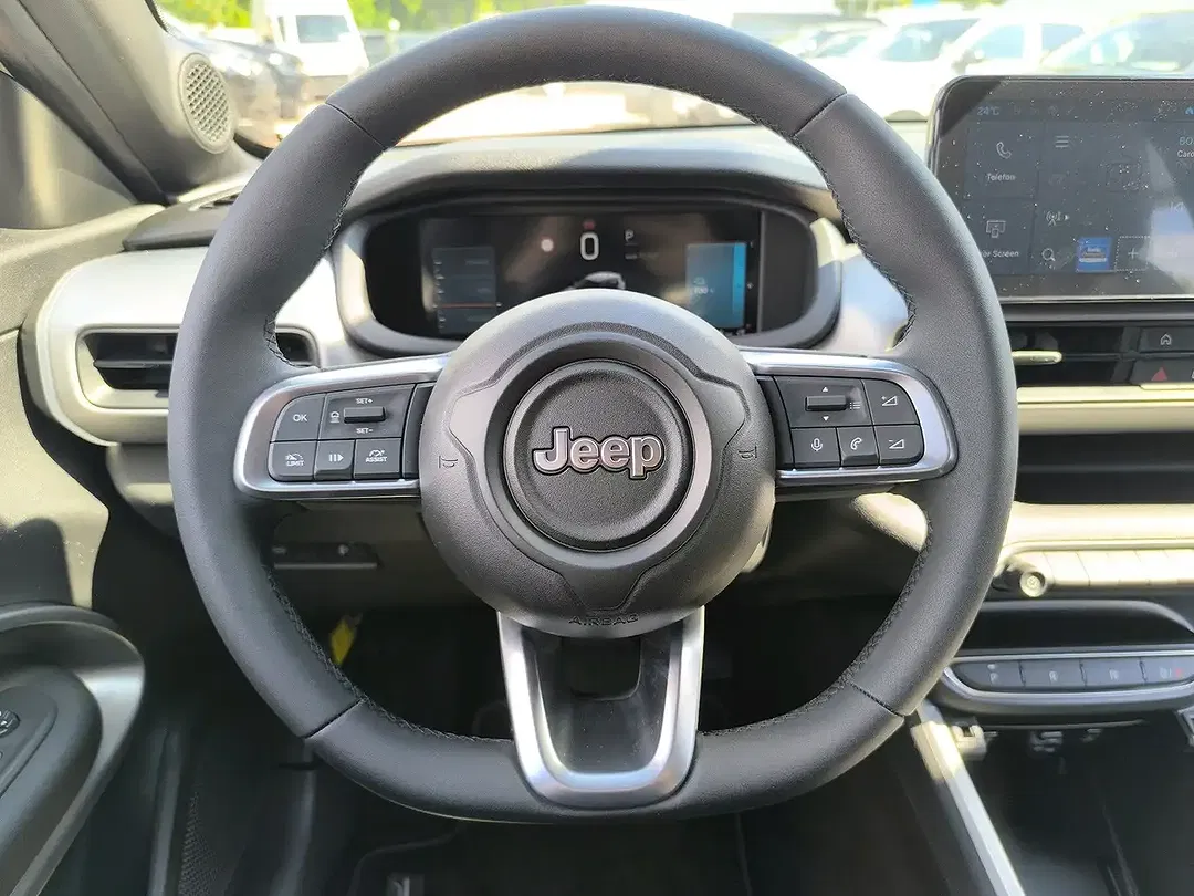 Jeep Avenger EV Summit - Thumbnail 14