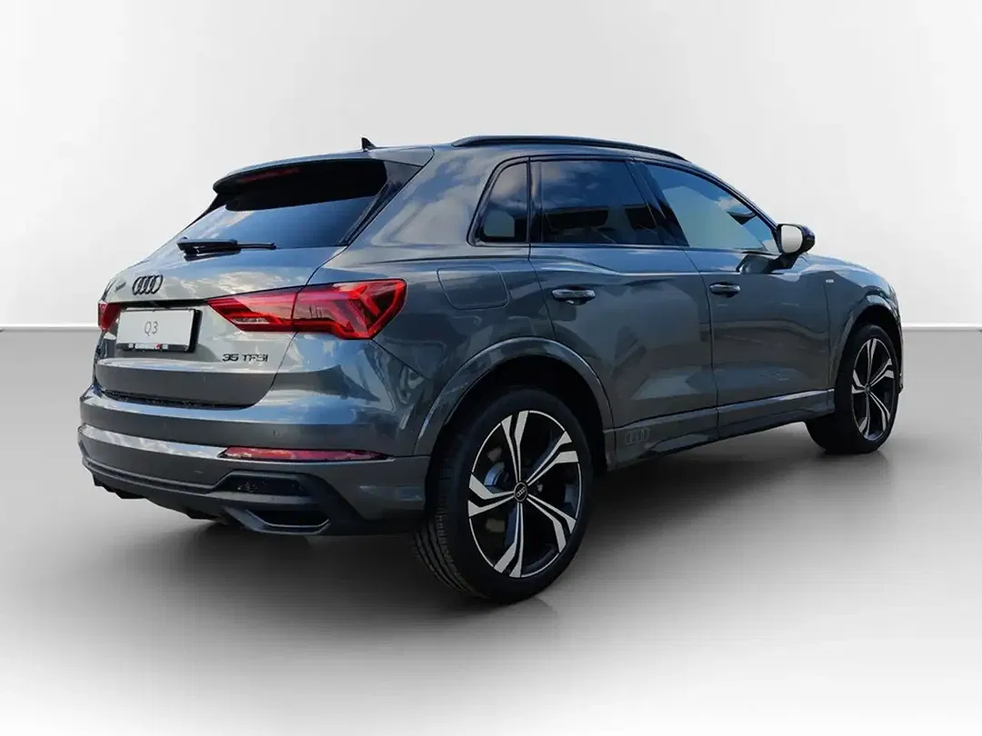 Audi Q3 35 TFSI S tronic Matrix LED S line - Thumbnail 4