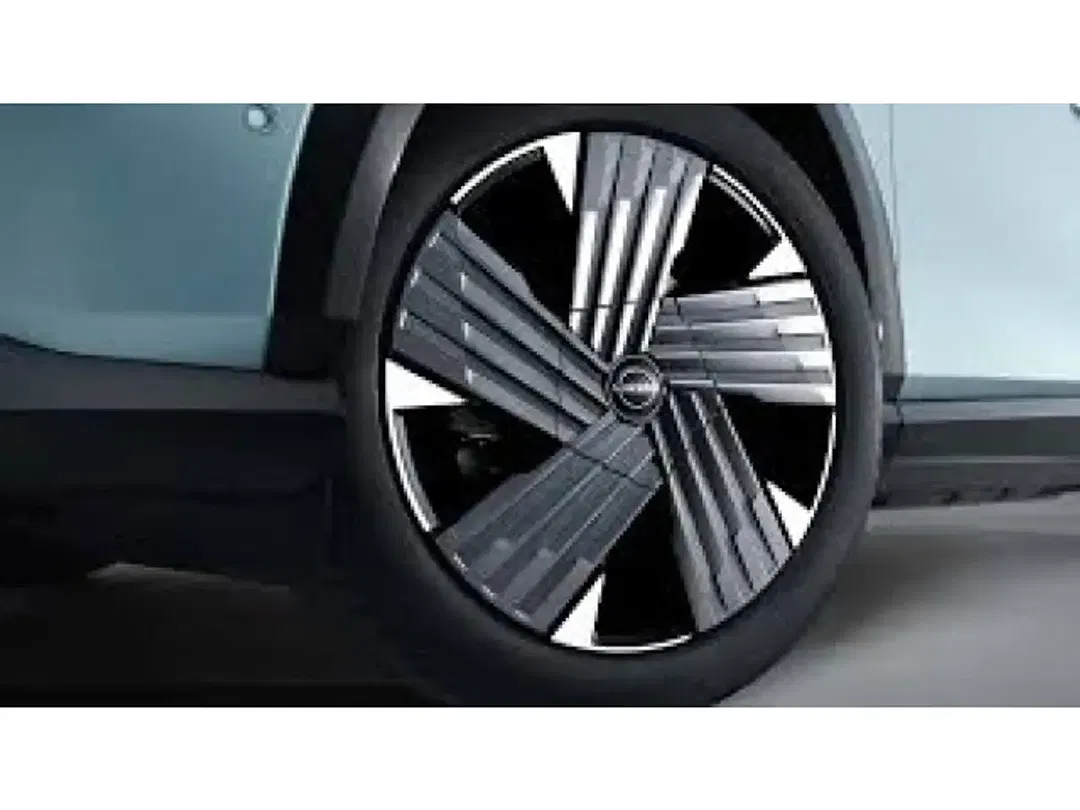 Nissan Ariya Evolve - Thumbnail 9