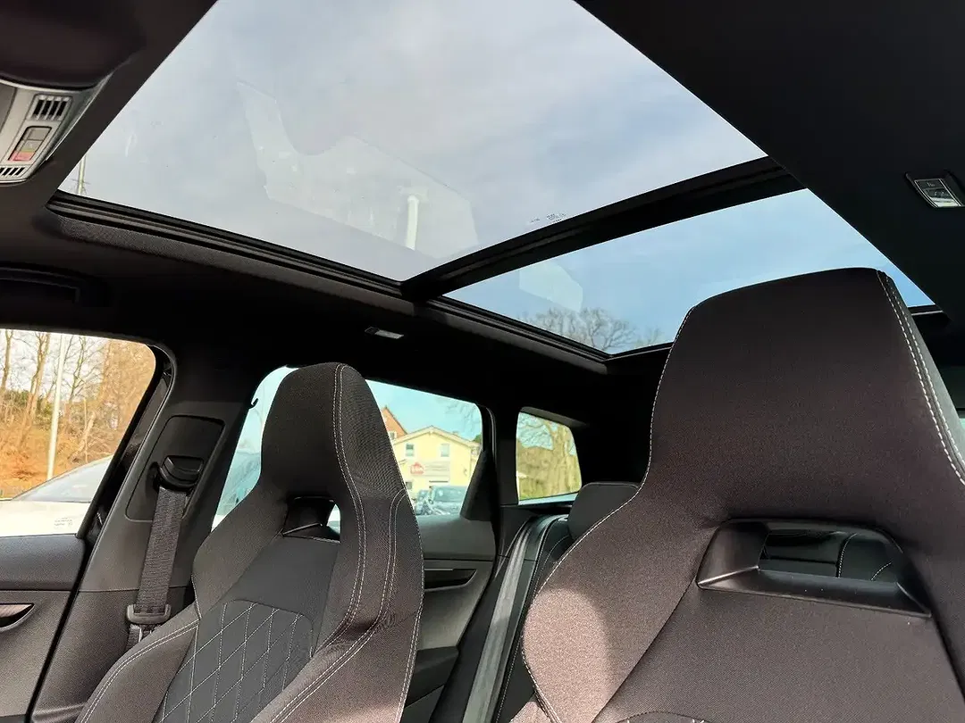 Skoda Karoq 1.5 Sportline - Thumbnail 11