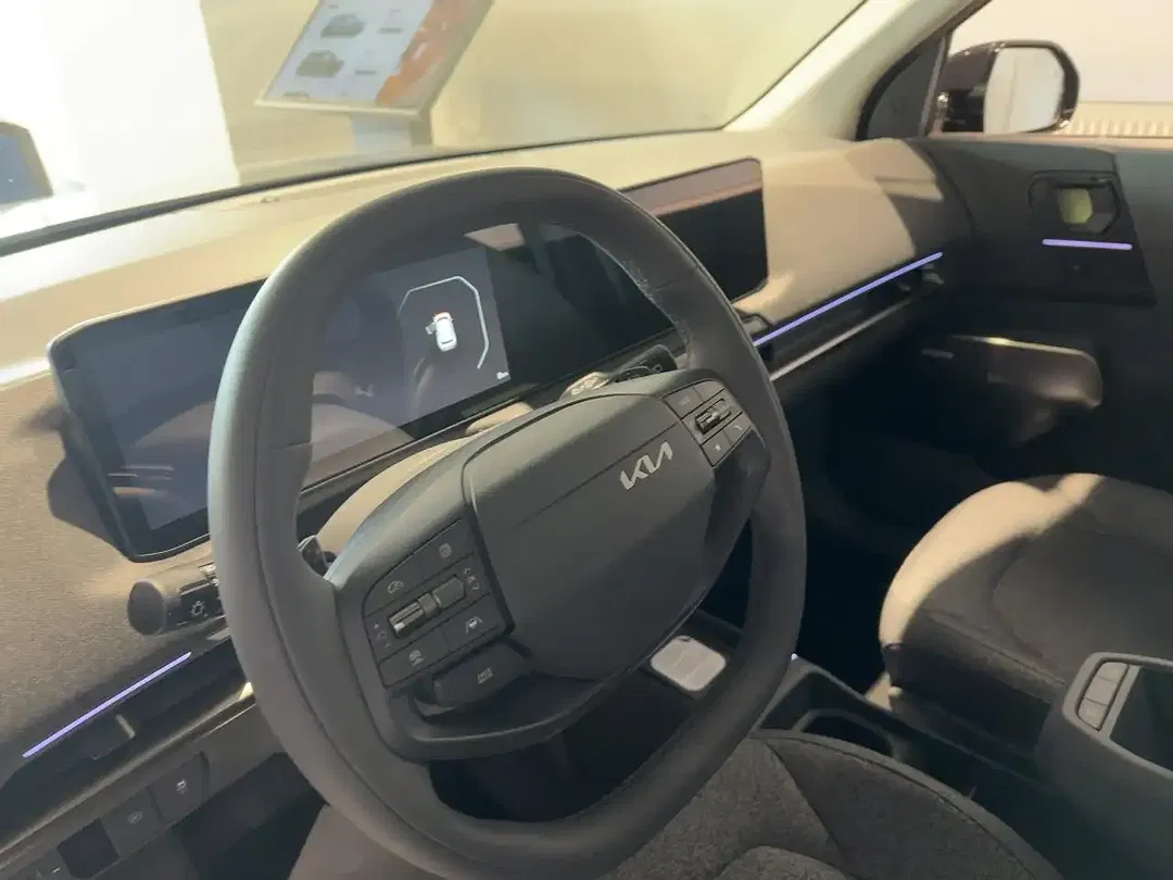 Kia EV2 Earth - Thumbnail 11