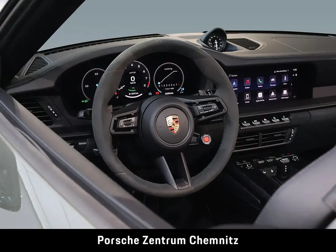 Porsche 992 Carrera GTS Cabriolet - Thumbnail 12
