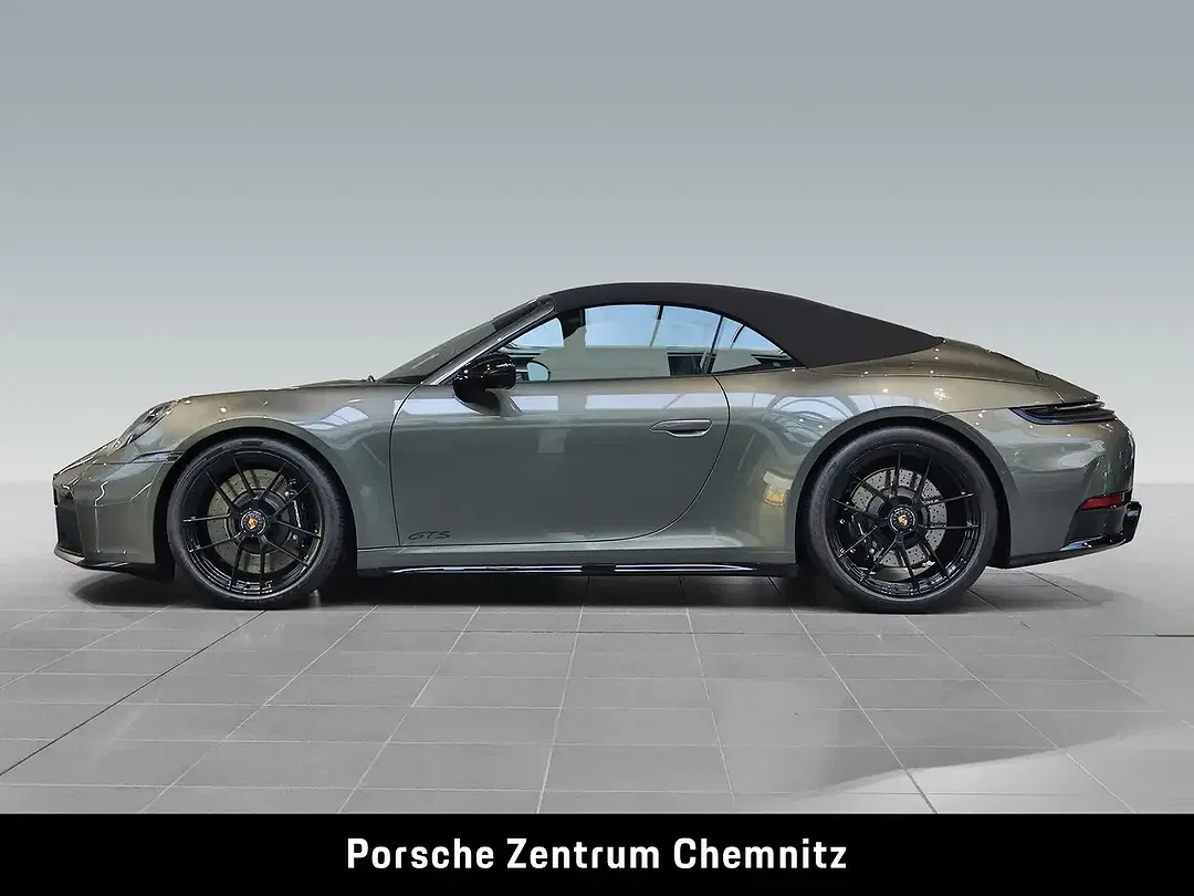 Porsche 992 Carrera GTS Cabriolet - Thumbnail 3