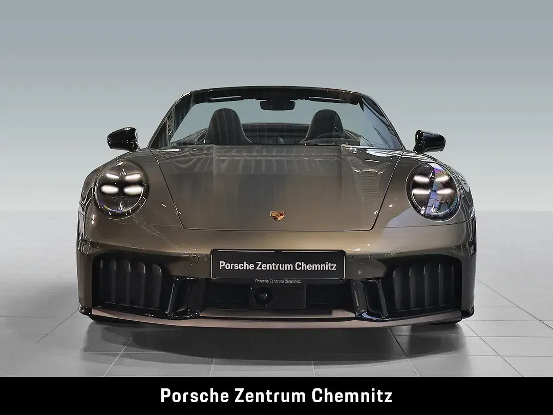 Porsche 992 Carrera GTS Cabriolet - Thumbnail 5