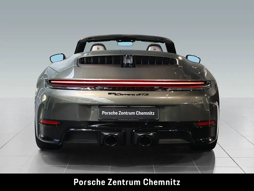 Porsche 992 Carrera GTS Cabriolet - Thumbnail 6