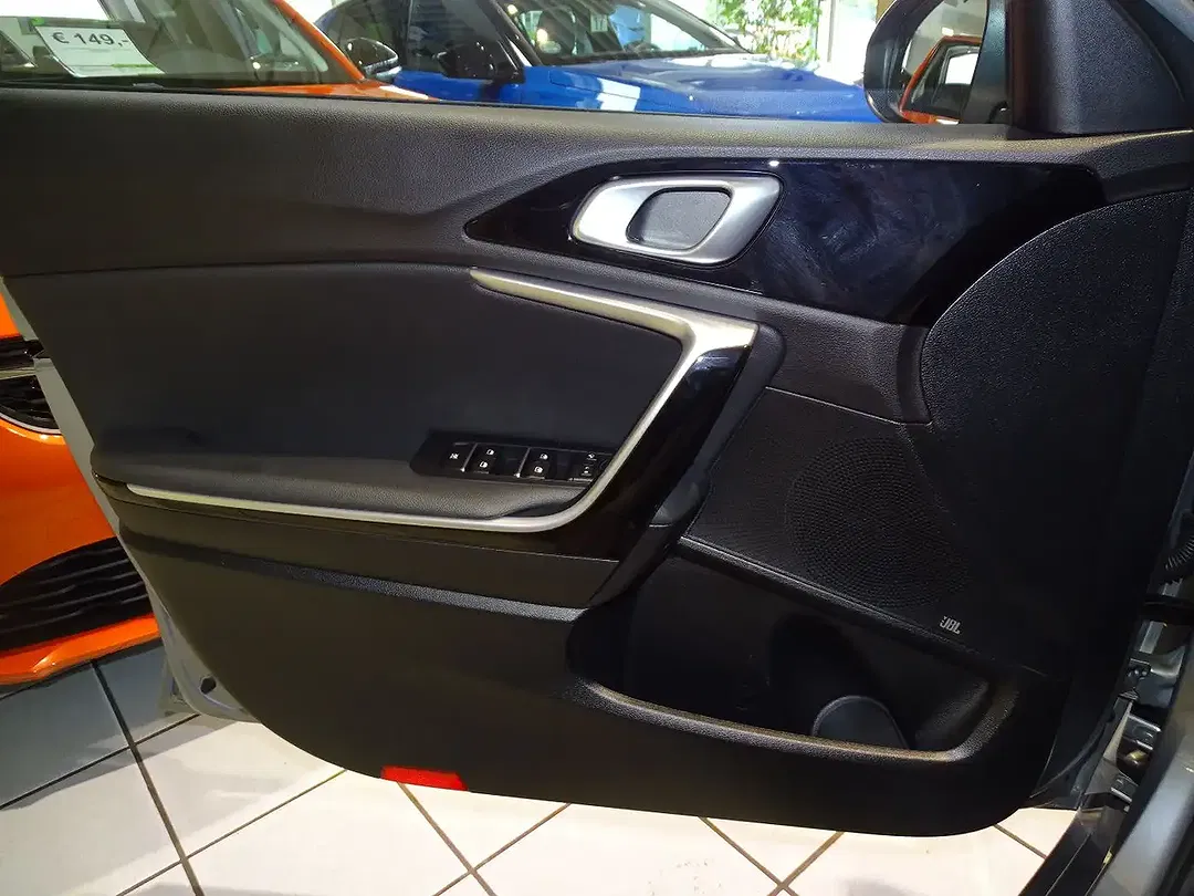 Kia ProCeed / pro_cee'd GT-Line - Thumbnail 15