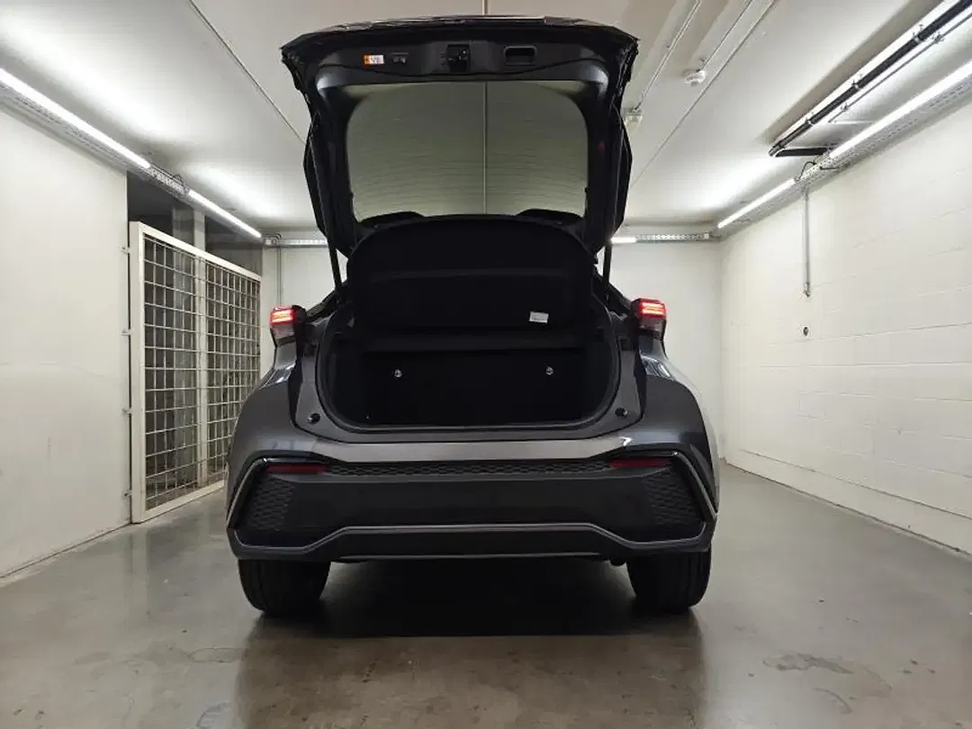 Toyota C-HR Premium Luxury - Thumbnail 10