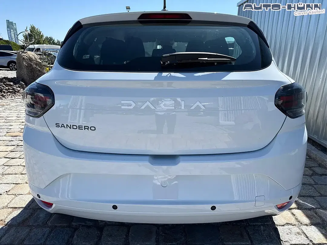 Dacia Sandero TCe Essential - Thumbnail 5