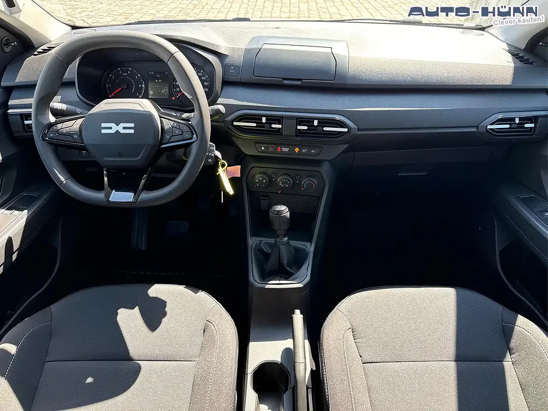 Dacia Sandero TCe Essential - Thumbnail 7