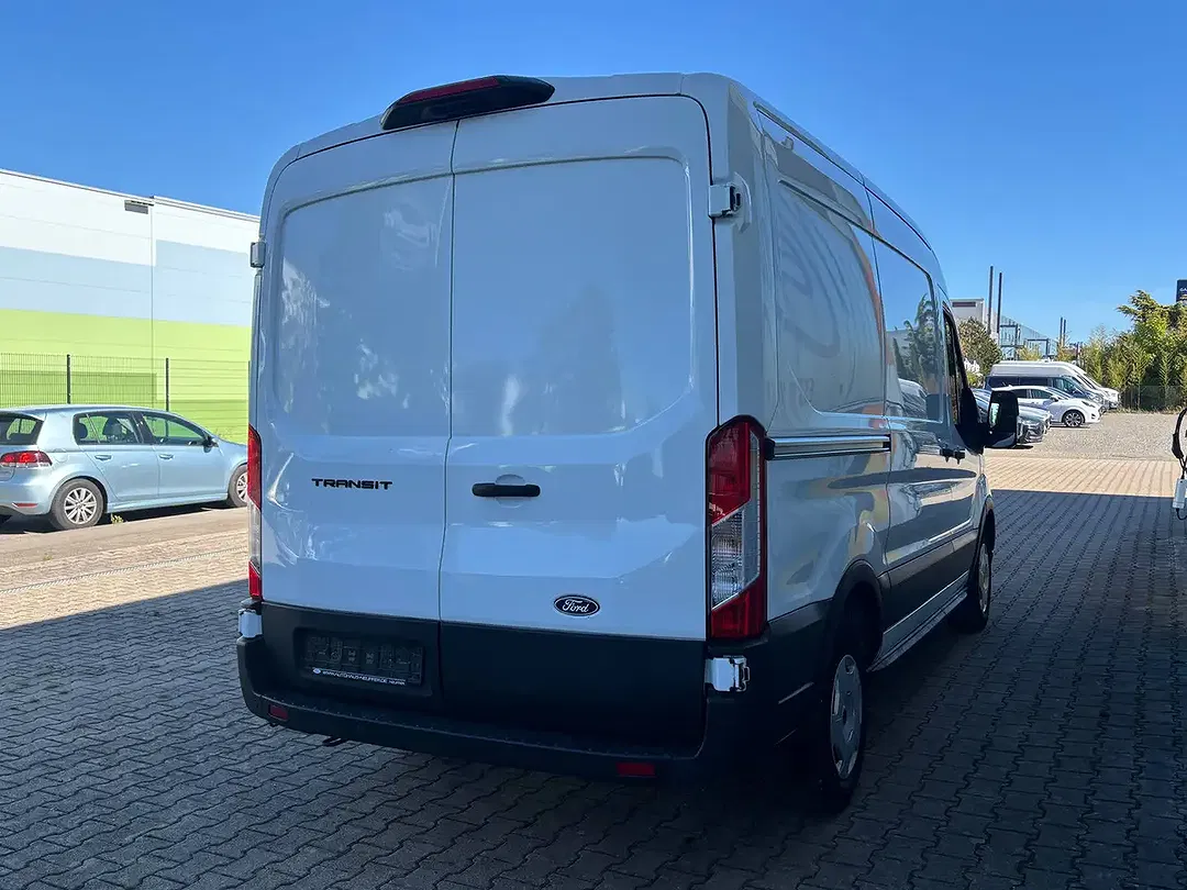 Ford Transit - Thumbnail 7