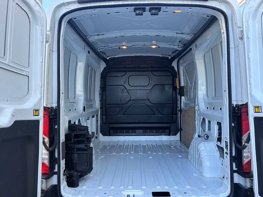 Ford Transit - Thumbnail 8