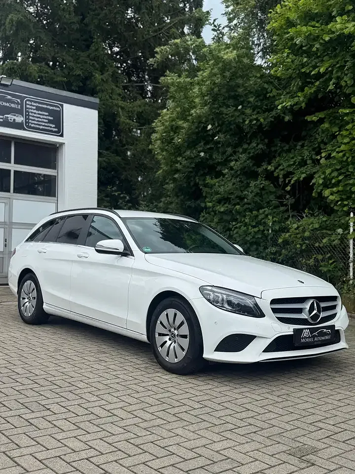 Mercedes-Benz C 200 - foto 1