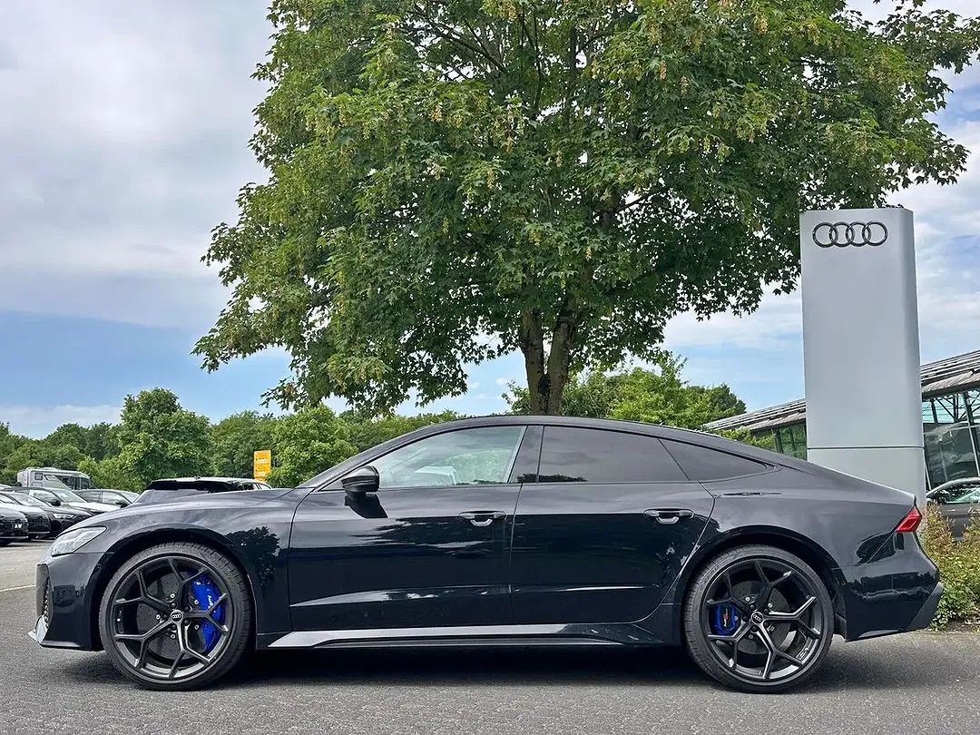 Audi RS7 TFSI quattro performance Sportback advanced - Thumbnail 4
