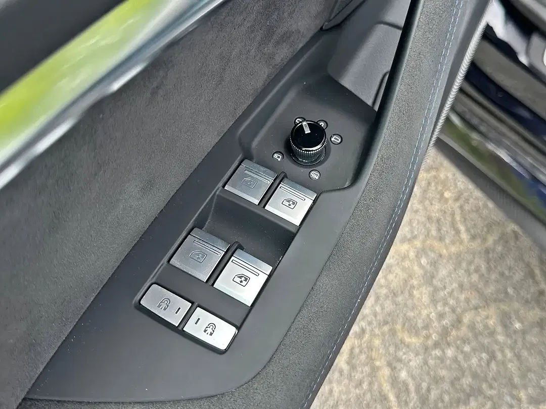 Audi RS7 TFSI quattro performance Sportback advanced - Thumbnail 7