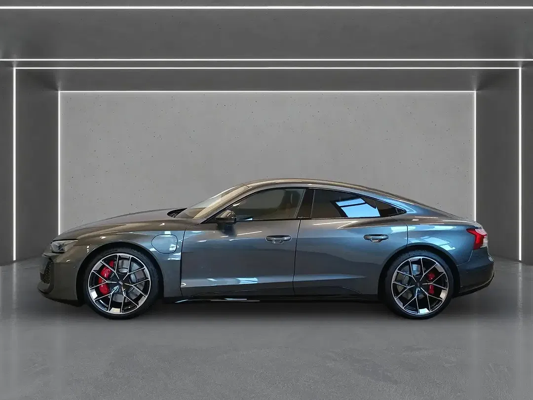 Audi RS e-tron GT performance Matrix LED - Thumbnail 3