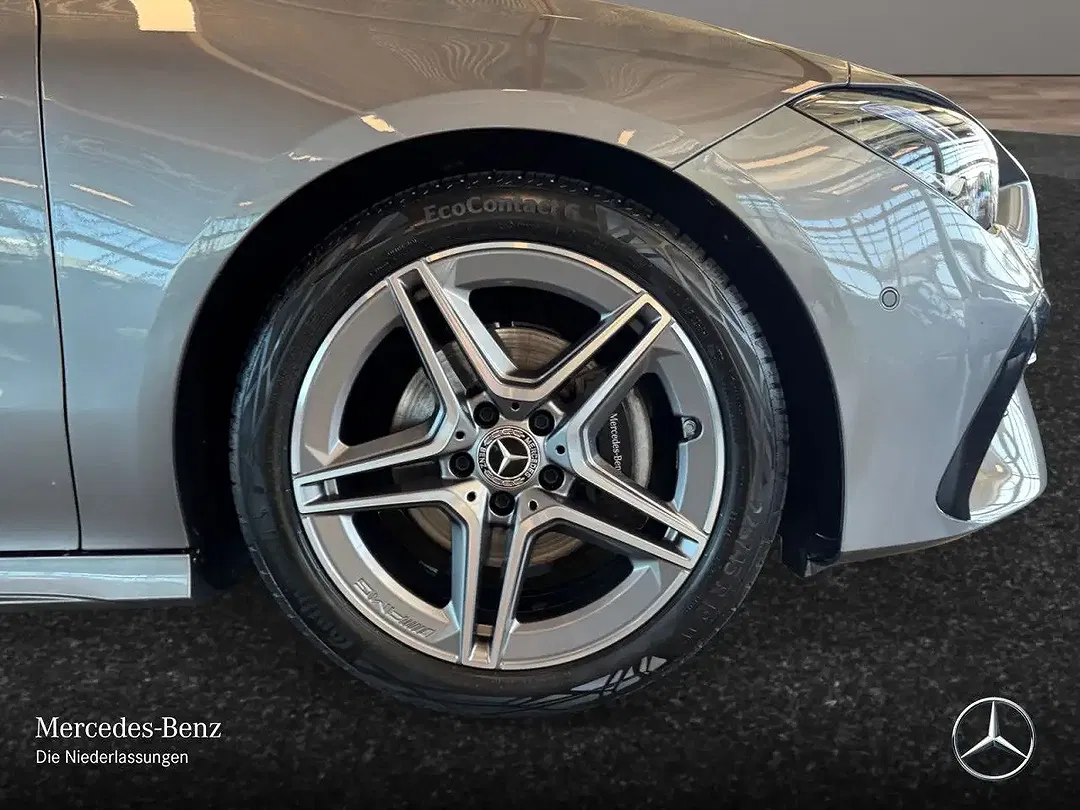 Mercedes-Benz CLA 180 7G-TRONIC AMG - Thumbnail 5
