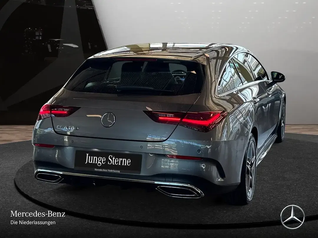 Mercedes-Benz CLA 180 7G-TRONIC AMG - Thumbnail 7