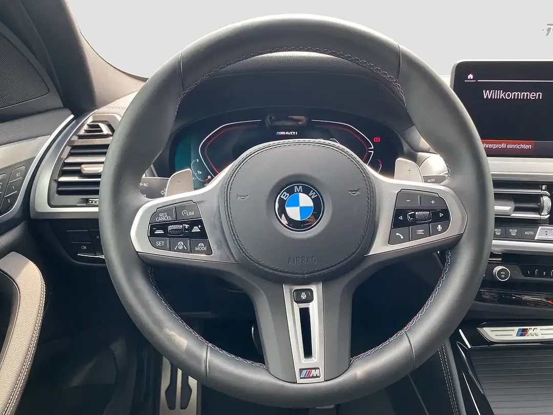 BMW X4 M - Thumbnail 13