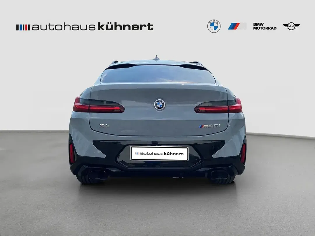 BMW X4 M - Thumbnail 6