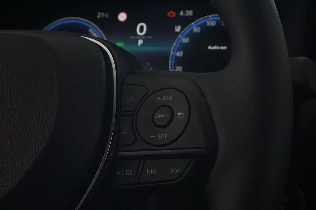 Suzuki Across Hybrid Comfort+ - Thumbnail 12