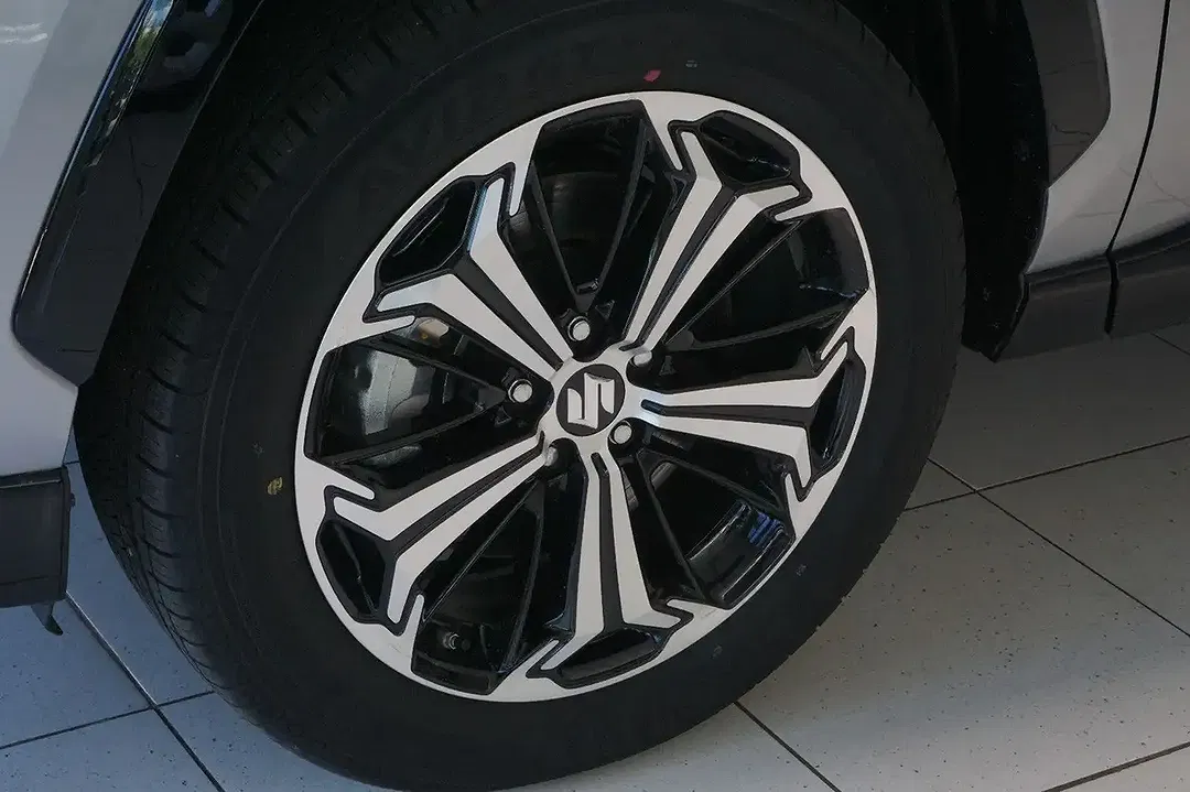 Suzuki Across Hybrid Comfort+ - foto 19