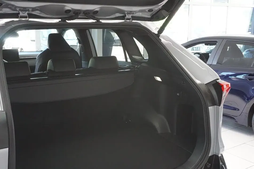 Suzuki Across Hybrid Comfort+ - Thumbnail 5