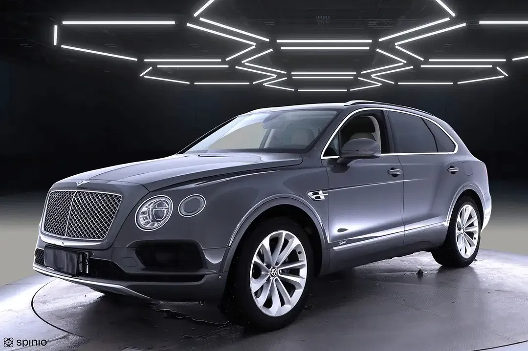 Bentley Bentayga Hybrid 4WD - foto 1
