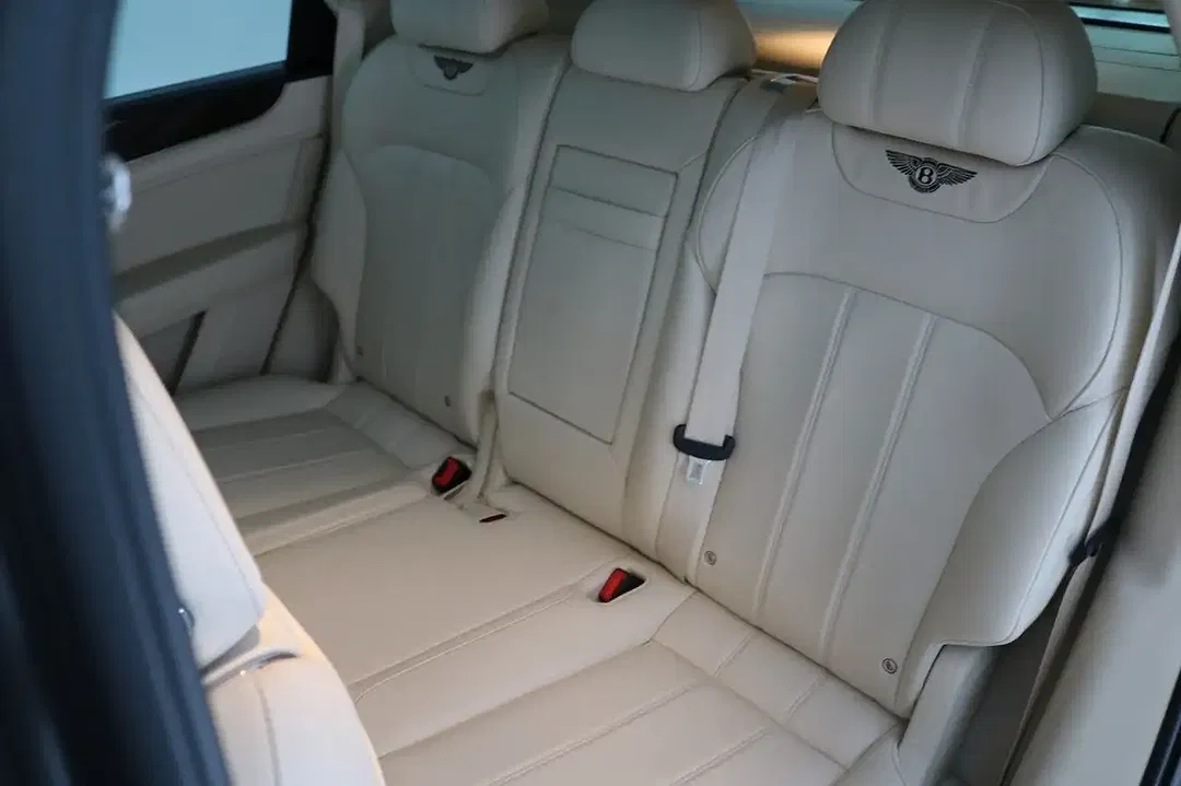 Bentley Bentayga Hybrid 4WD - Thumbnail 14