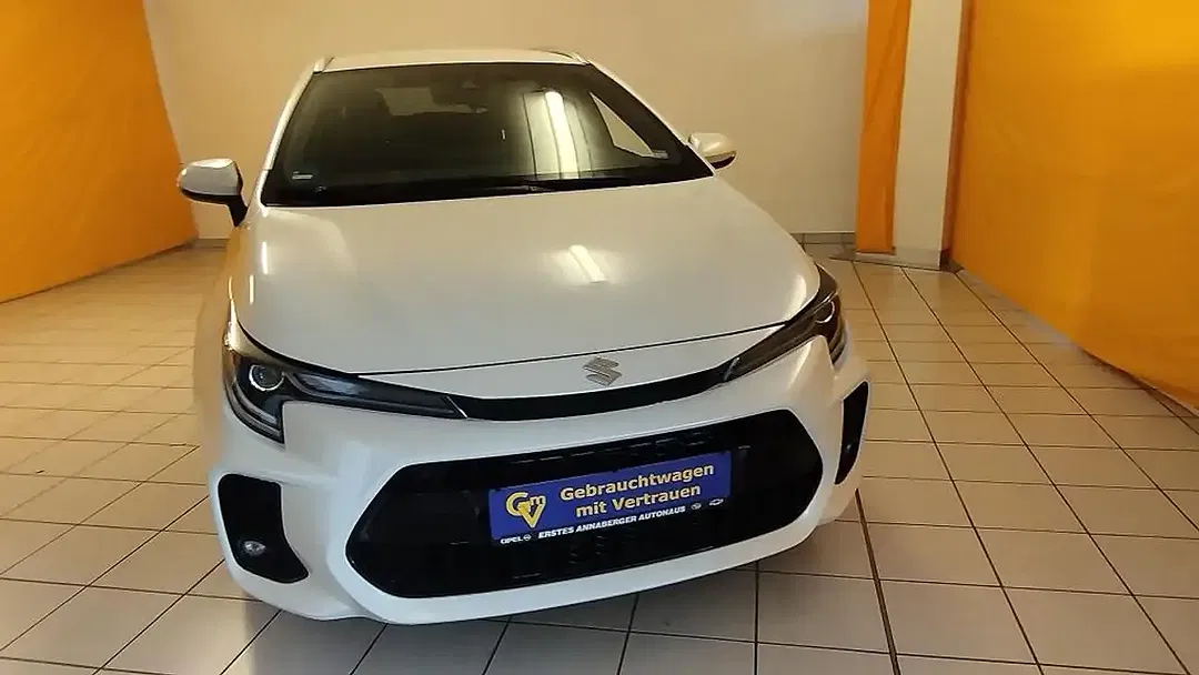 Suzuki Swace CVT Comfort+ - foto 2