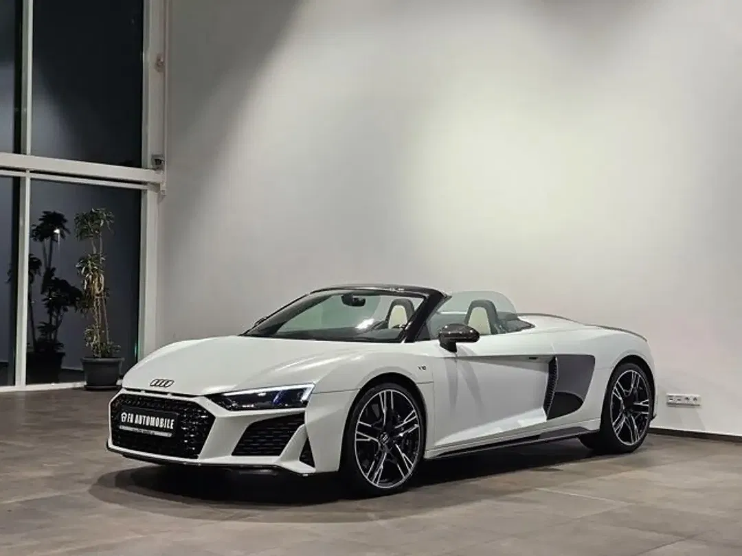 Audi R8 V10 - Thumbnail 4