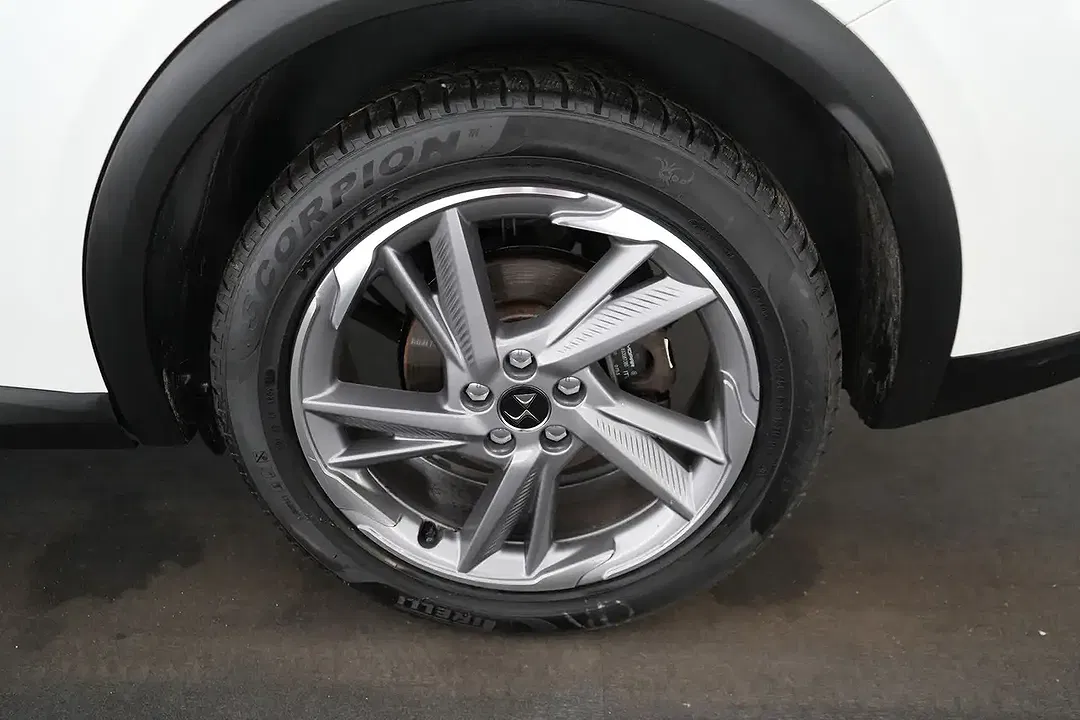 DS Automobiles DS 7 - Thumbnail 19