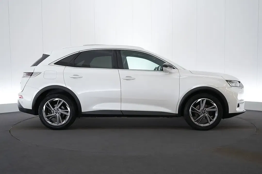 DS Automobiles DS 7 - Thumbnail 5