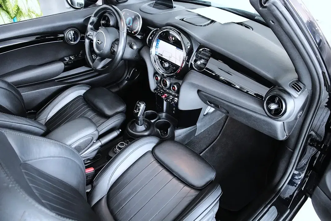MINI Cooper Cabrio Premium Plus - Thumbnail 12