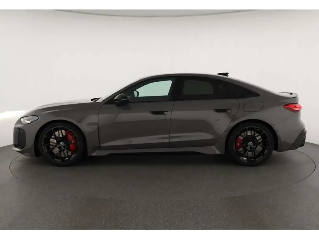 Audi RS5 quattro sport - Thumbnail 4