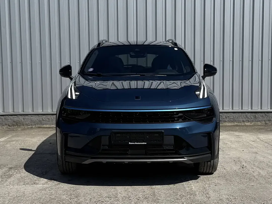 Lynk & Co 01 - Thumbnail 4