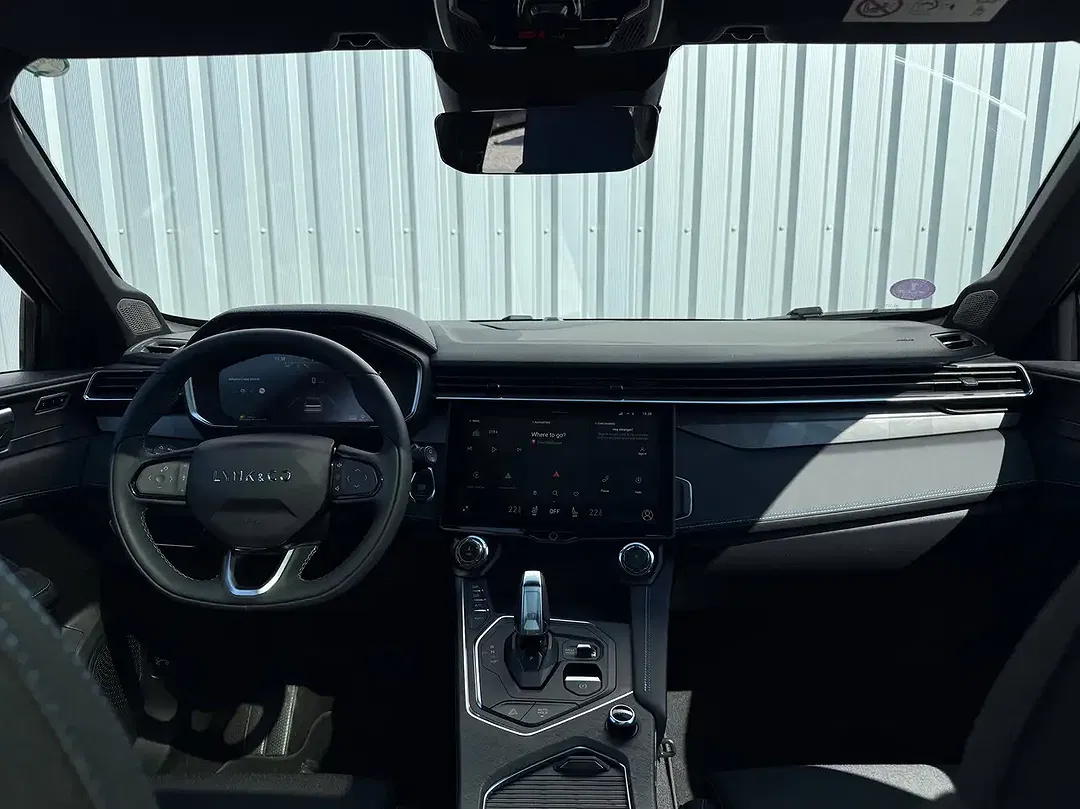Lynk & Co 01 - Thumbnail 6