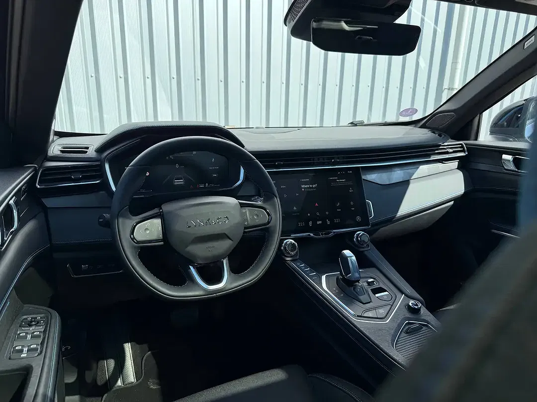 Lynk & Co 01 - Thumbnail 7