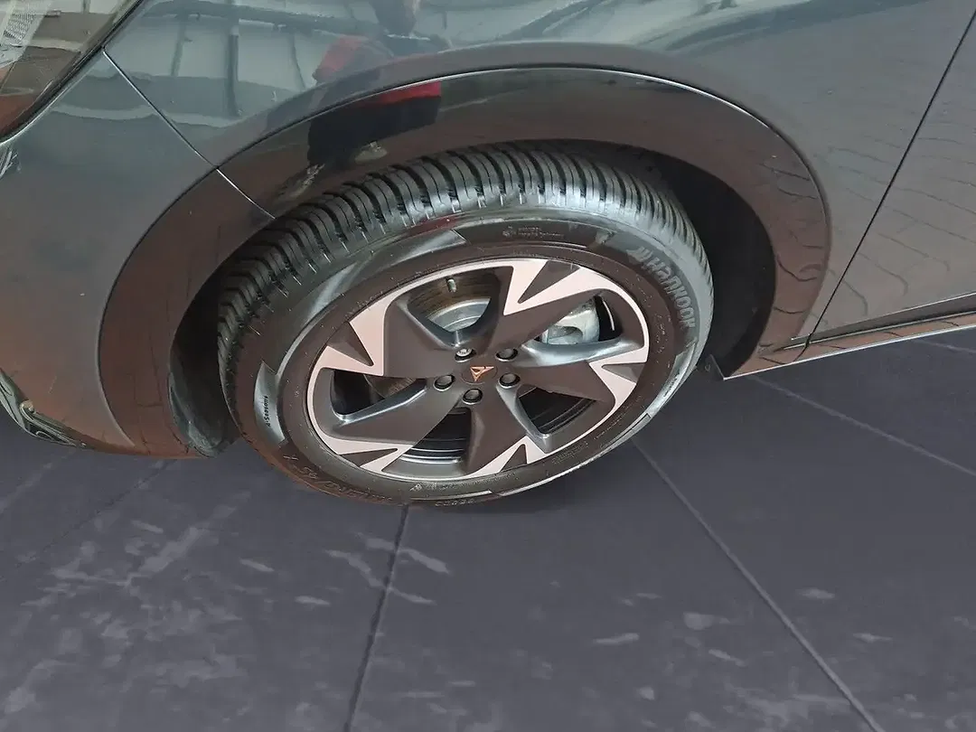 CUPRA Tavascan Endurance - Thumbnail 5