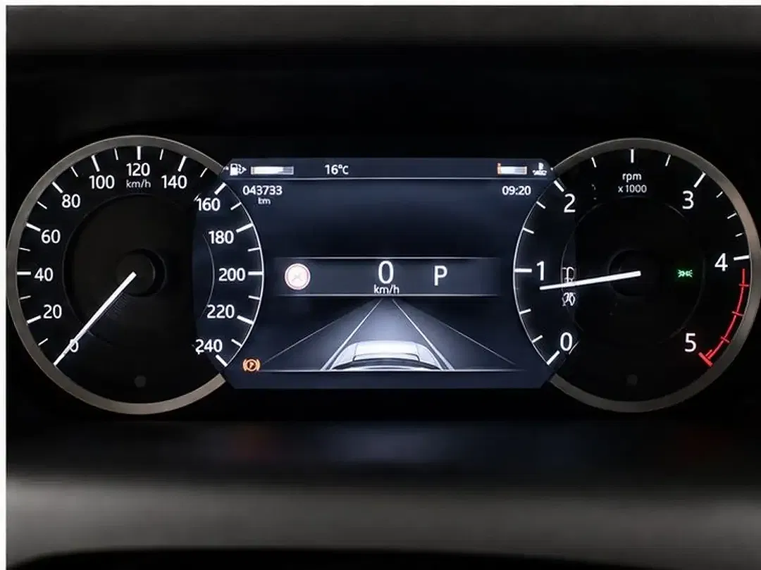 Land Rover Discovery Sport D200 4x4 - Thumbnail 6