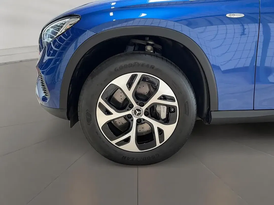 Mercedes-Benz GLC 300 4MATIC Avantgarde - Thumbnail 6