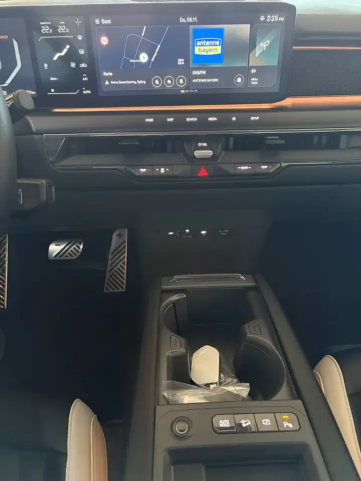 Kia EV9 4WD GT-Line Launch Edition - foto 15