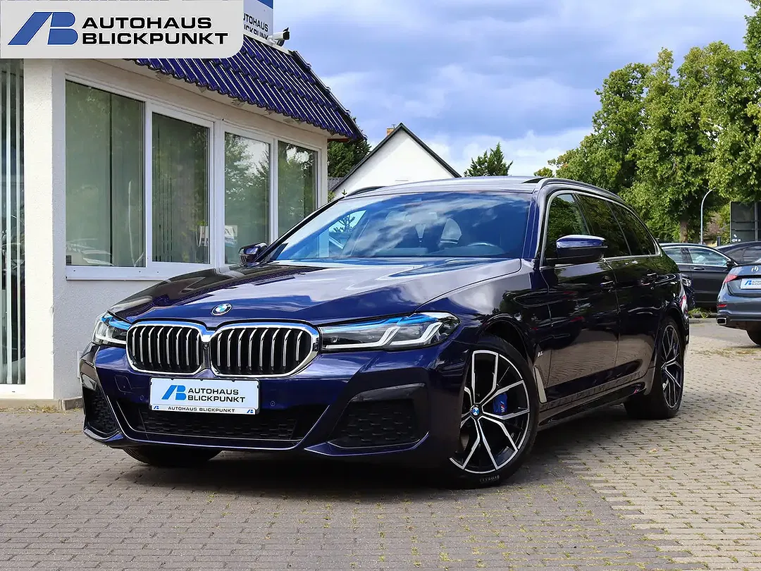 BMW 540 xDrive Touring M Sport - Thumbnail 1