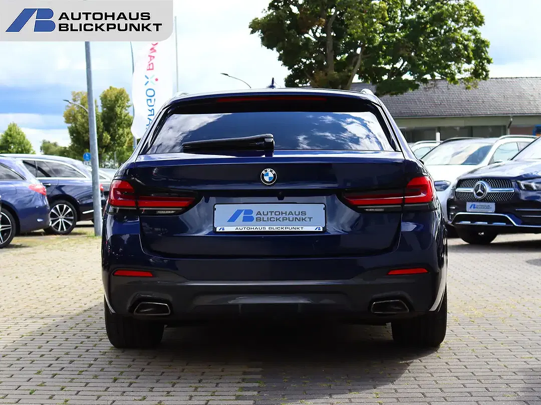 BMW 540 xDrive Touring M Sport - Thumbnail 5